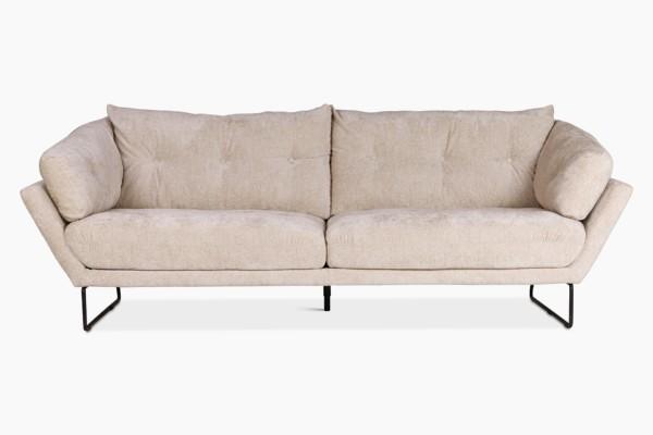 Aavan-sohvassa on trendikästä muotoilua ja kevyet metallijalat