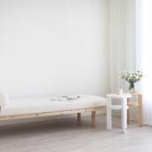 Ainoa_daybed_beigevalkoraidallinen3_miljöö_digi