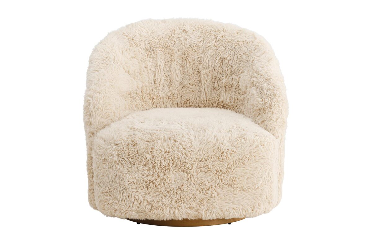 Ansel_nojatuoli11 Pyörivä Ansel-nojatuoli on täydellinen yhdistelmä pehmeää mukavuutta, modernia designia ja harmonista ilmettä. Ansel-nojatuolin ylellisen pehmeä, beige verhoilu sulautuu kauniisti skandinaaviseen sisustukseen tehden siitä monipuolisen valinnan mihin tahansa tilaan.