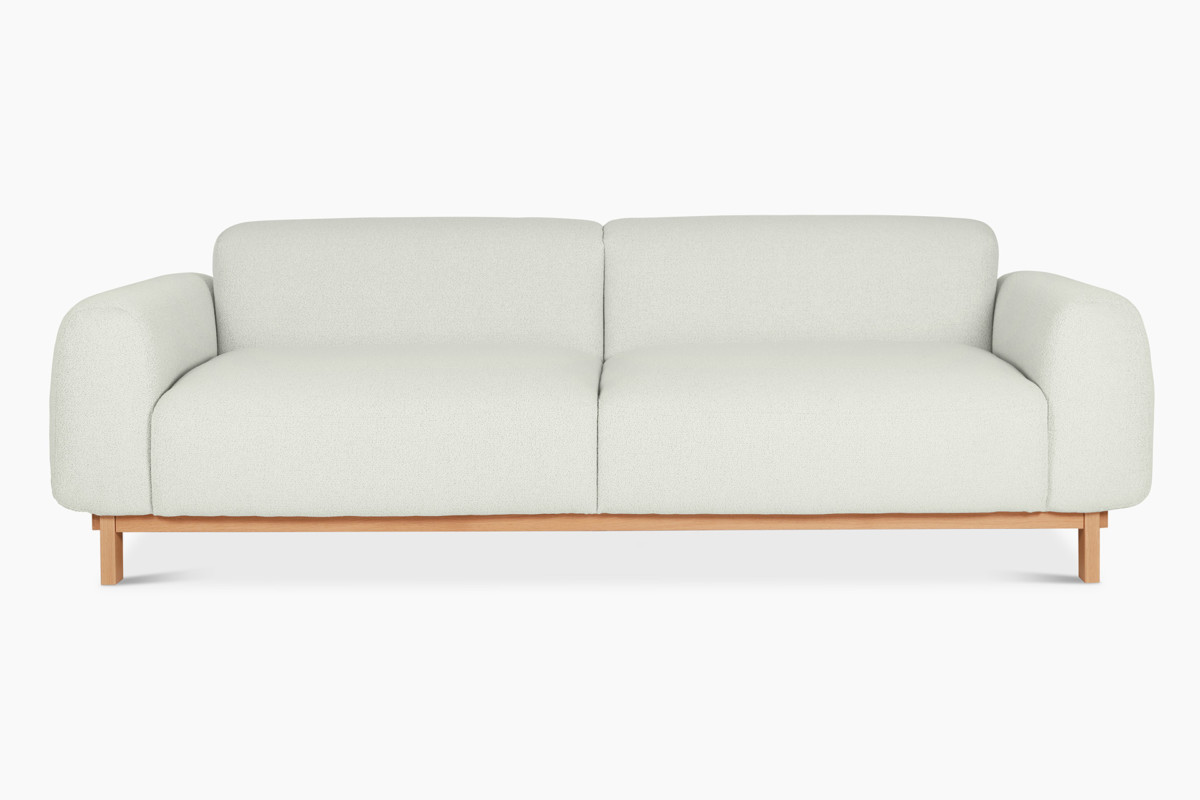 Casia-sohva on kiinteästi verhoiltu laadukkaalla Lauritzonin kankaalla