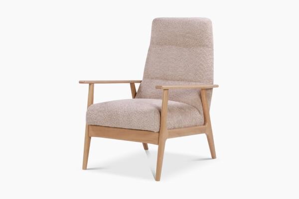 Emil-nojatuolissa on laadukas chenillekangas, joka on 100% polyesteria. Tuolia on saatavilla beigen ja valkoisen värisenä.