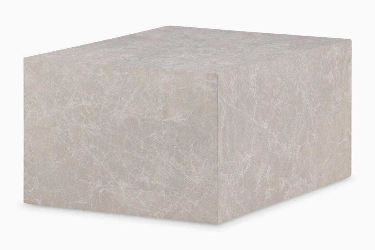 Frey_sohvapoyta80x60cm_beige1 Frey-sohvapöytä on täydellinen valinta sinulle, joka etsit modernia ja trendikästä sohvapöytää skandinaavisella twistillä. Sohvapöytää on saatavilla beigen ja vaaleankeltaisen sävyisenä.