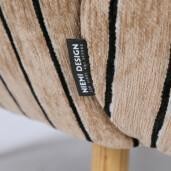 Helmet-nojatuoli saa uuden, raikkaan ja raidallisen ilmeen Preppy-kuosista. Preppy on osa Lauritzonin, Niemi Designin ja Sidosteen ainutlaatuista yhteistyömallistoa, jossa sama design kulkee kankaasta huonekaluihin ja aina sukkiin asti. Helmet-nojatuolin on suunnitellut sisustusarkkitehti SIO ja kalustemuotoilija Marjut Nousiainen. Helmet-nojatuoli valmistetaan omalla sohvatehtaallamme Virossa.