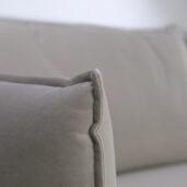 Himanka_sametti_greige_luxor81_det2_