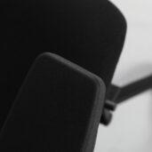 Master Plus -työtuolissa on monipuoliset säätöominaisuudet