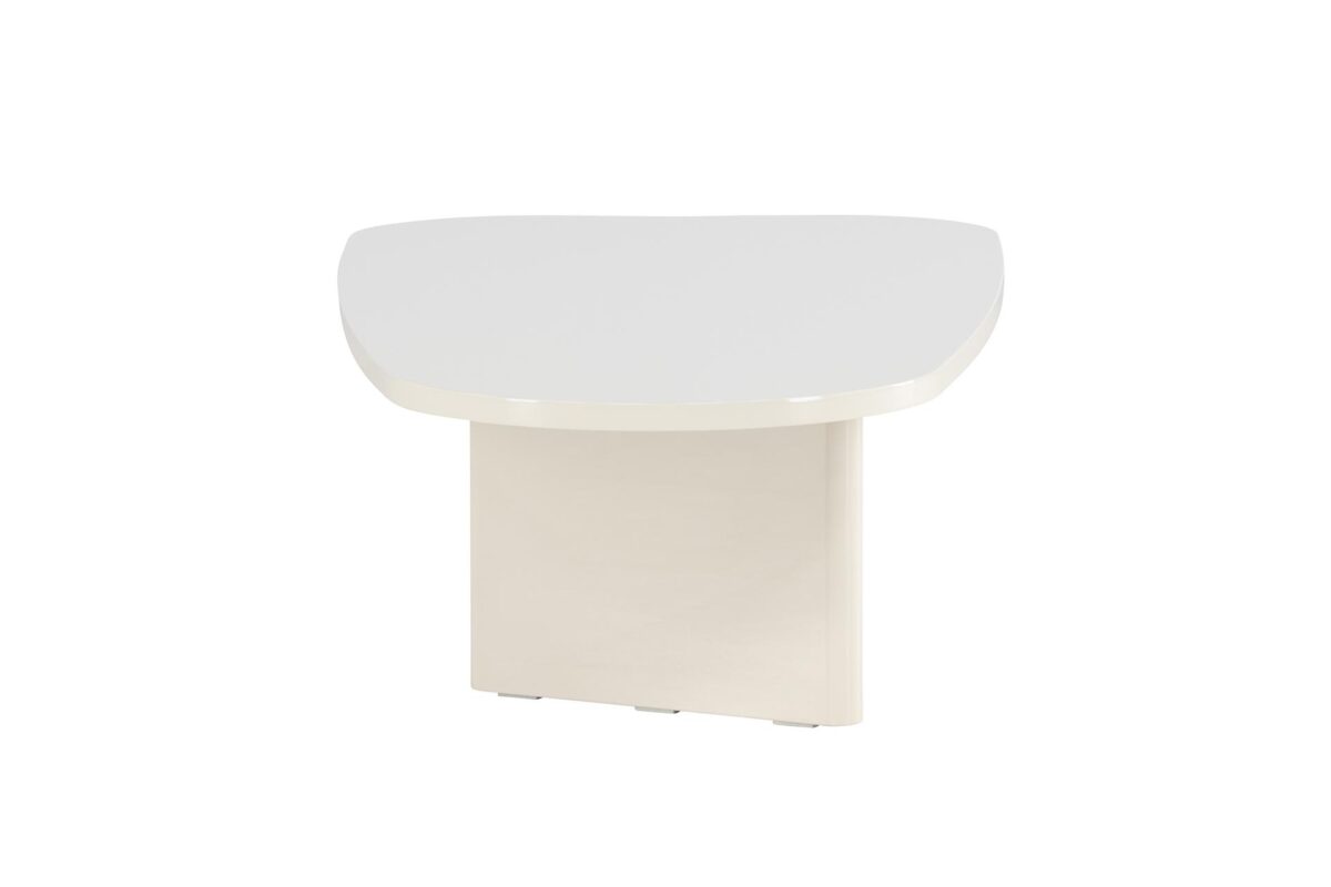 Otto_sohvapoyta_beige6 Beigen sävyinen Otto-sohvapöytä on modernin sisustuksen todellinen helmi. Otto-sohvapöytä on ajaton ja elegantti valinta, joka nostaa olohuoneesi ilmeen uudelle tasolle.