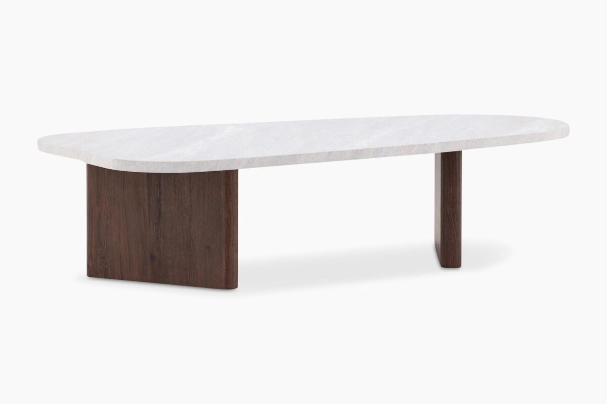 Otto_sohvapoyta_moccabetoni1 Otto-sohvapöytä on täydellinen valinta, kun etsit modernia sohvapöytää skandinaaviseen sisustukseen. 130 cm leveä sohvapöytä tarjoaa runsaasti laskutilaa olohuoneeseesi, sohvapöytä täydellinen niin arjen käyttöön kuin sisustuselementtien esillepanoon.