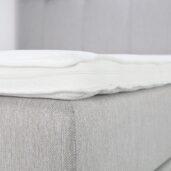 Quiet Haven -sänkymallisto tarjoaa hotellitunnelmaa etsivälle ja korkean vuoteen ystäville. Quiet Haven -jenkkisänkyä on saatavilla useassa eri koossa ja kovuudessa.