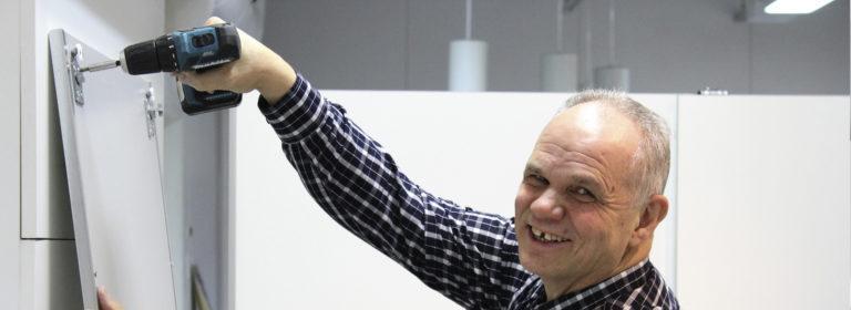 Teppo Lindholm kiertää ympäri Suomea